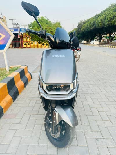 Revoo A12 Electric Scoty For Sale