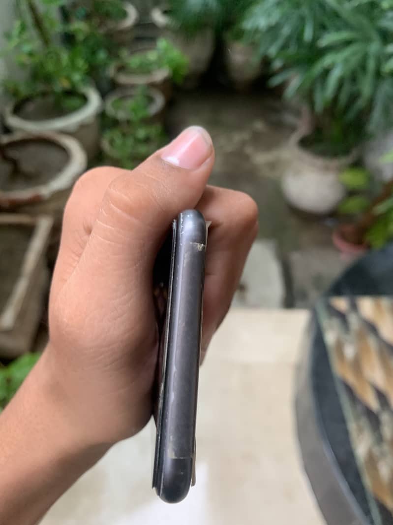 Apple iPhone 8 2