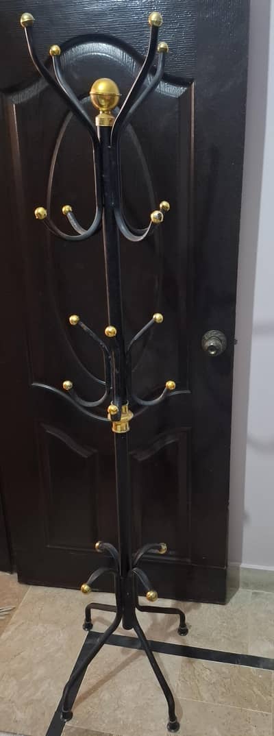 Cloth Hanging Stand 10/10 Condition