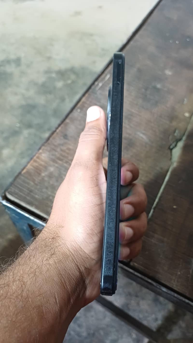 Poco c75 8/256 2