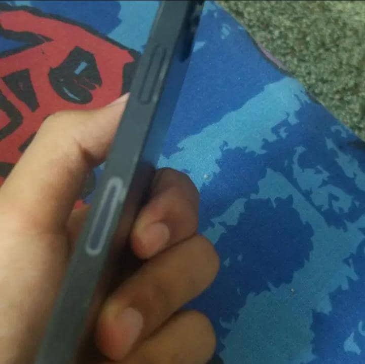 Apple iPhone 13 1