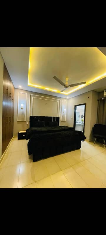 2BED FURNISH APARTMENT AVAILABLE DAILY WEEKLY BASIS FOR RENT IN ISLAMABAD F11