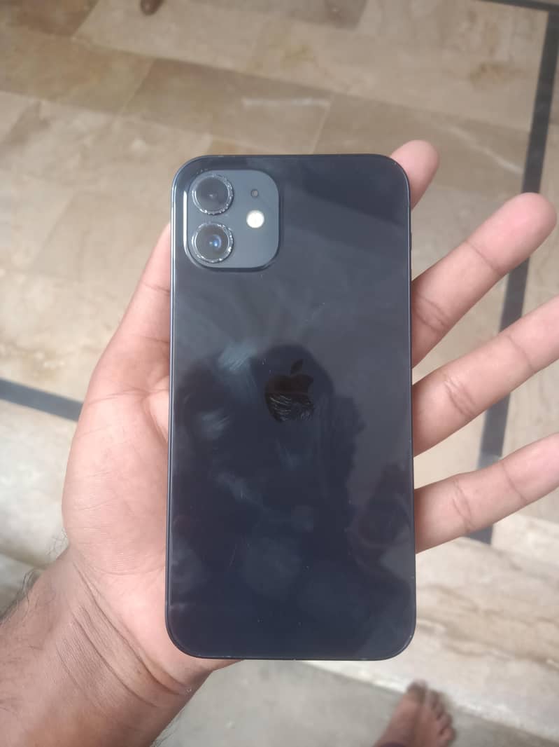 Apple iPhone 12 1