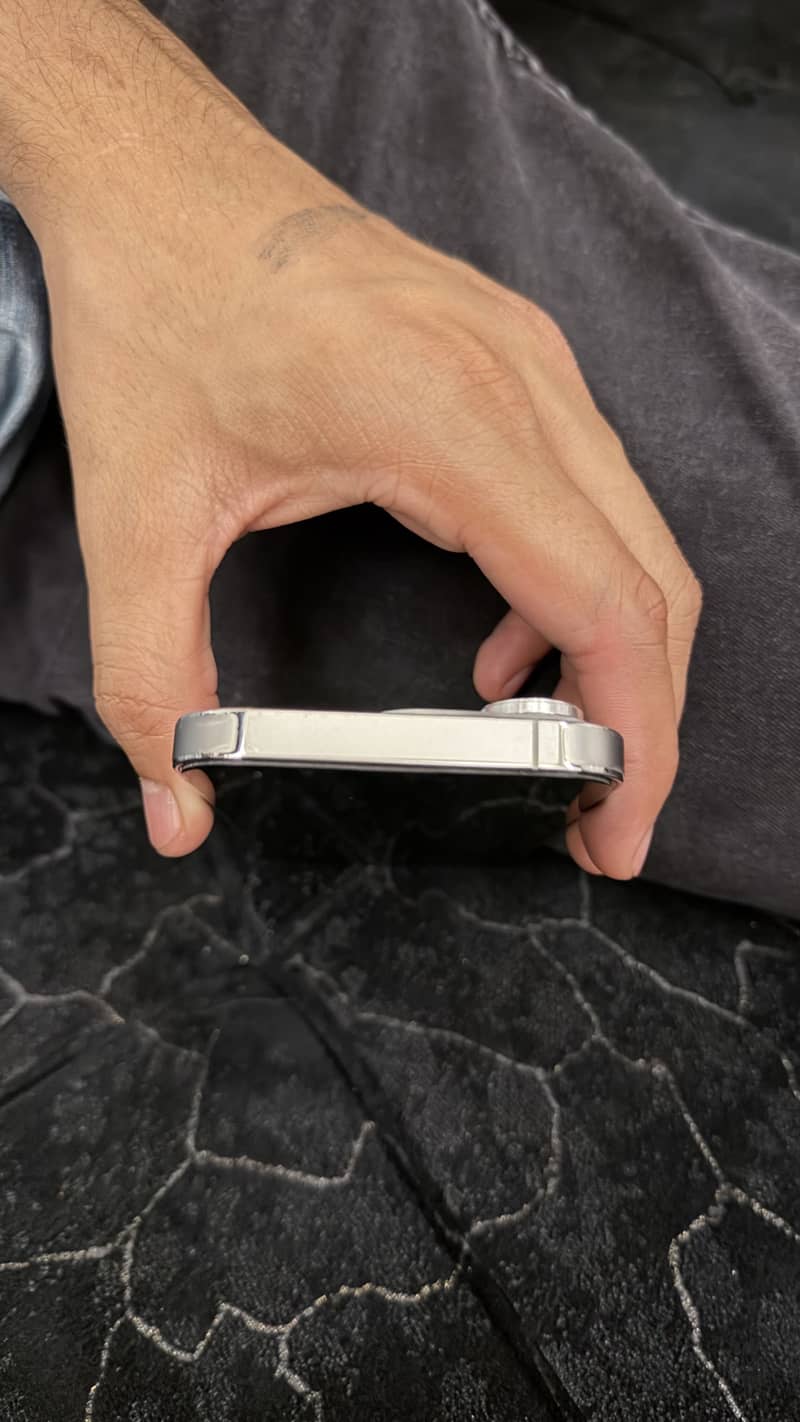 Iphone 14 pro 4
