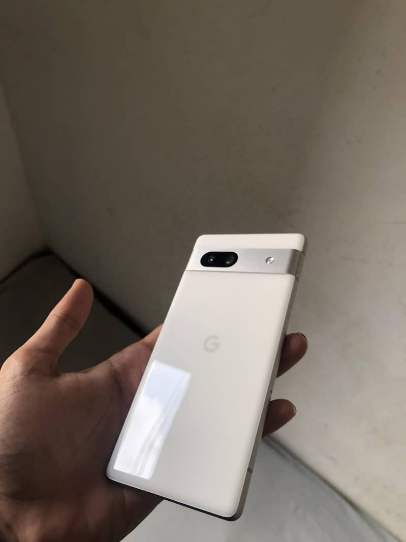 Google Pixel 7a 3