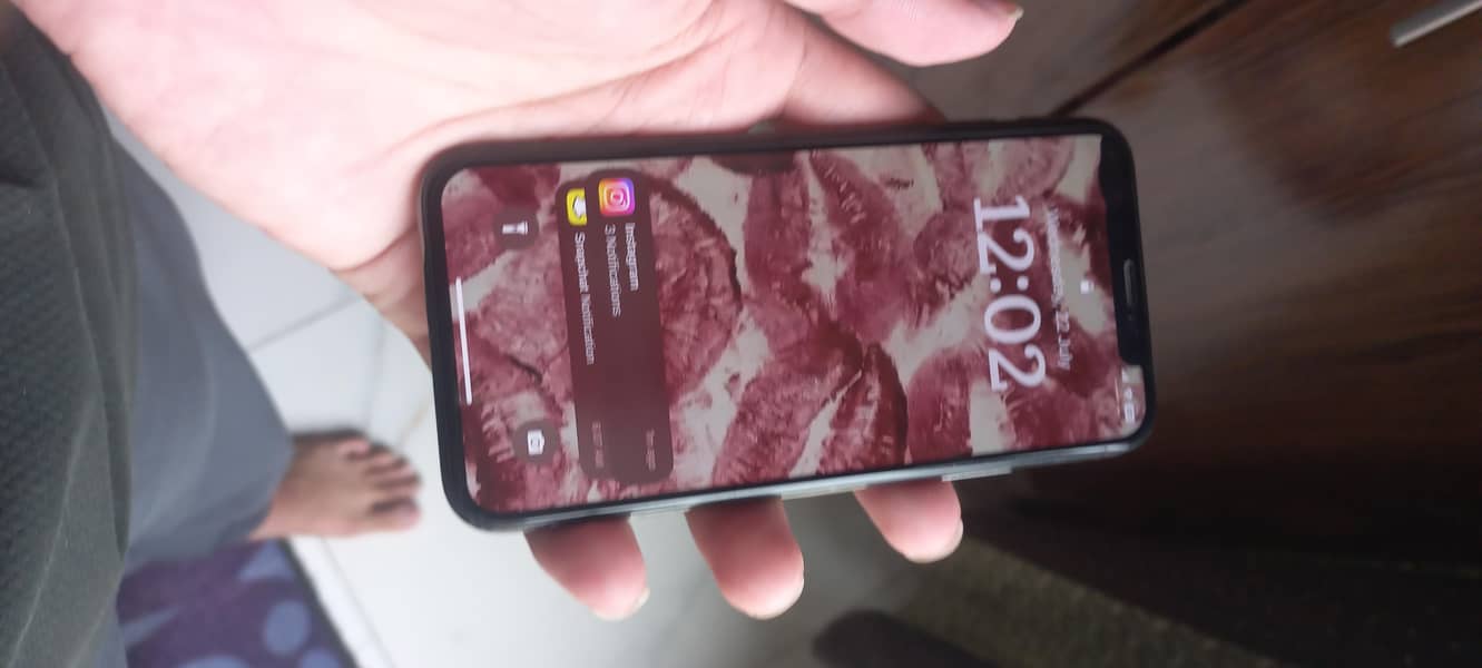 Apple iPhone X 0