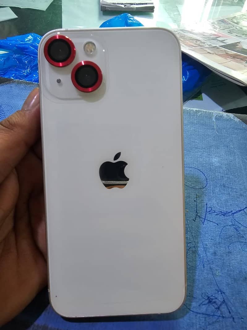 Apple iPhone 13 6