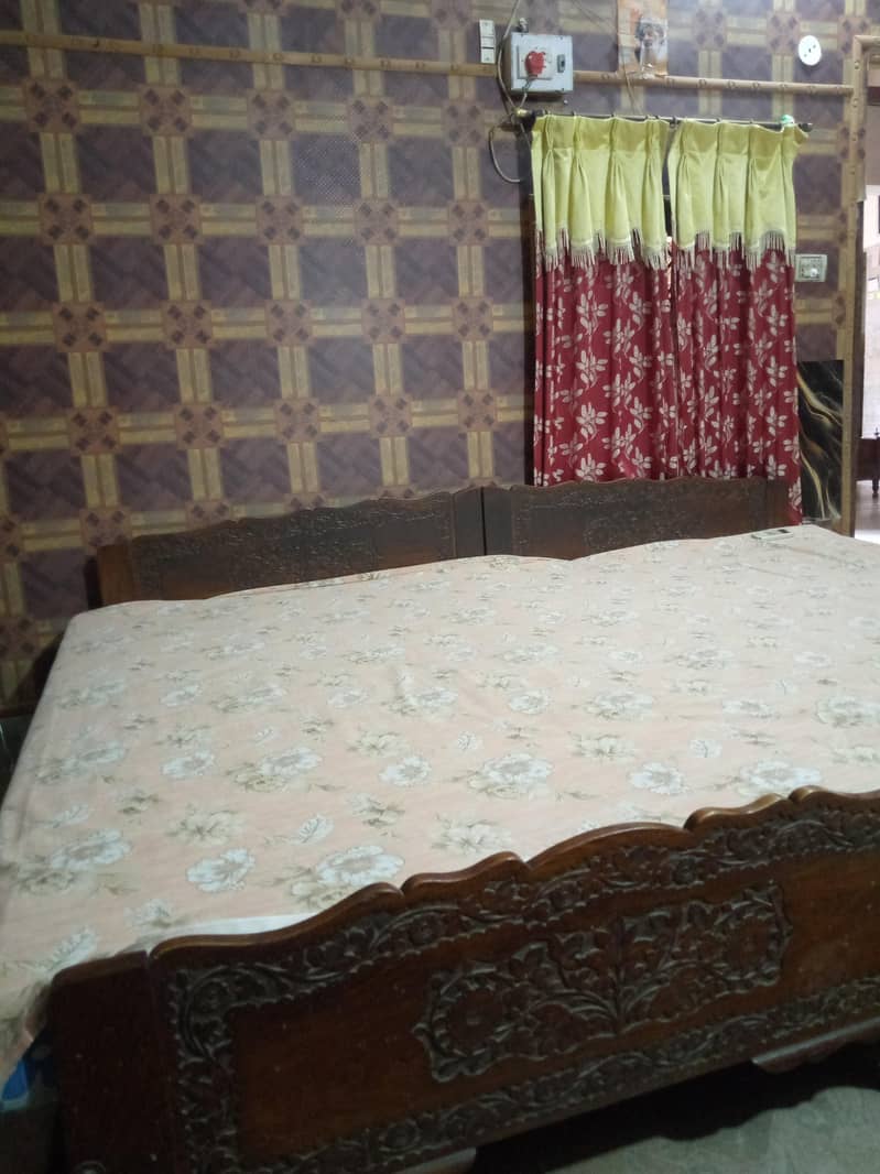 Two single bed set 4