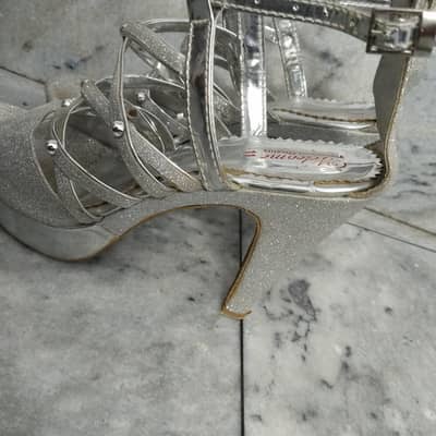 women high heels used  > Women High Heels – Used – Good Conditiwon
