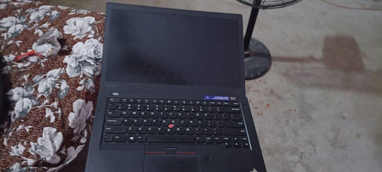 laptop 0