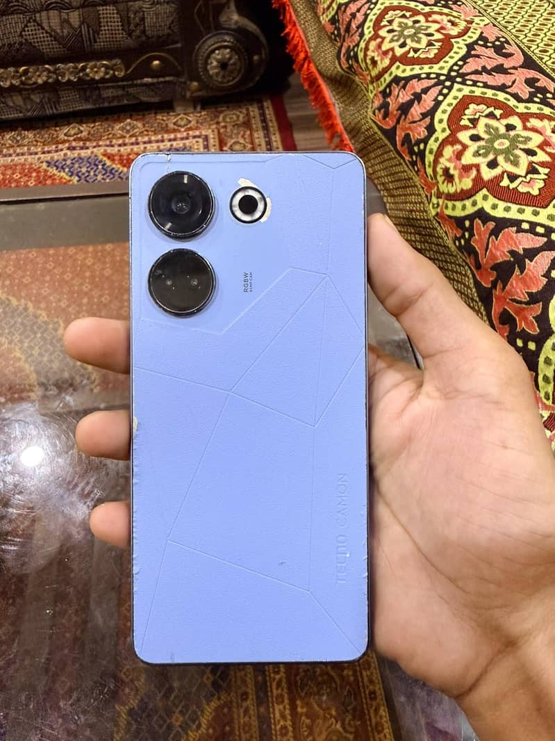 Tecno CAMON 20 4