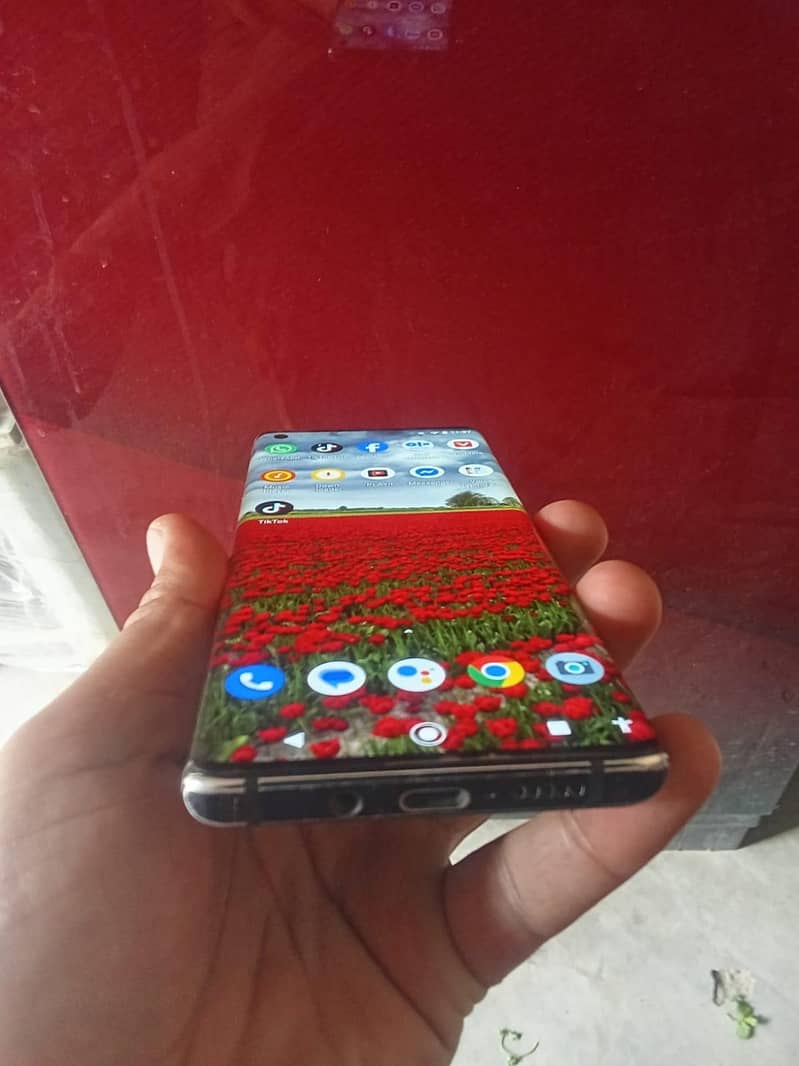 میٹرولا ایچ 256 جی بی 2