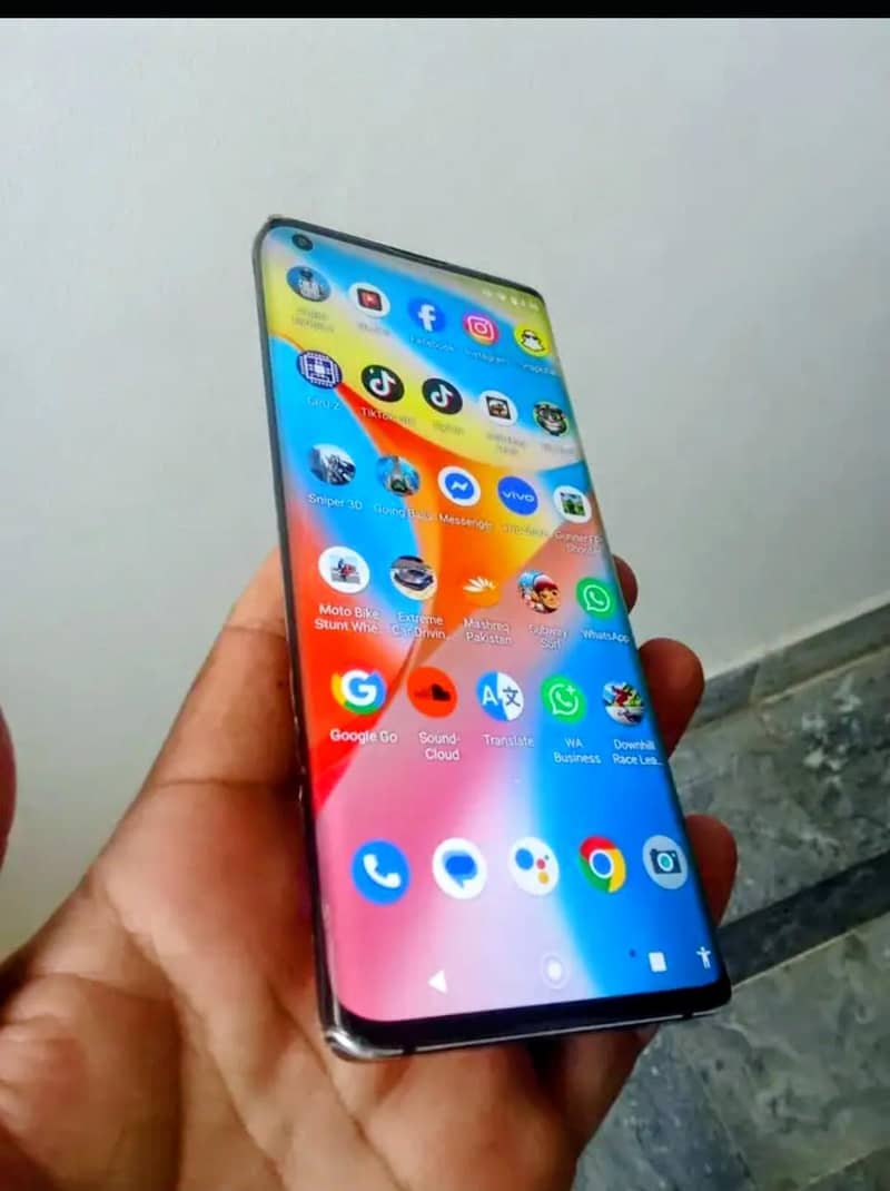 میٹرولا ایچ 256 جی بی 8