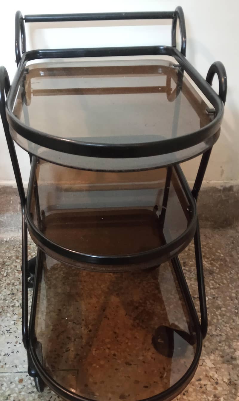 Tea trolley 0