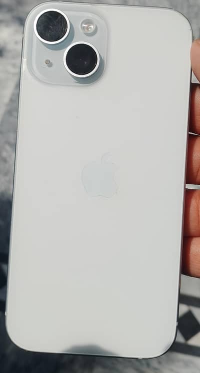 Apple iPhone 15