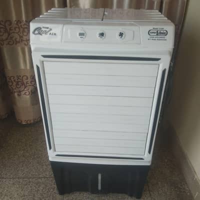 Room Cooler 0,3,2,2,6,5,4,0,5,8,4