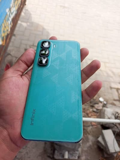 Infinix hot 60 pro plus just like a new condition 0370/48/45/099/