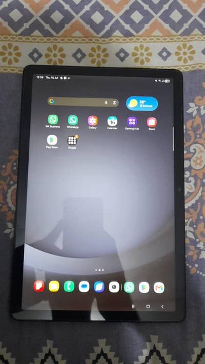 Samsung tab A9+