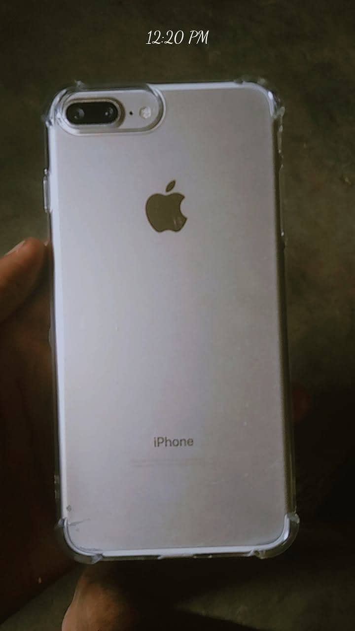 Apple iPhone 7 Plus 0