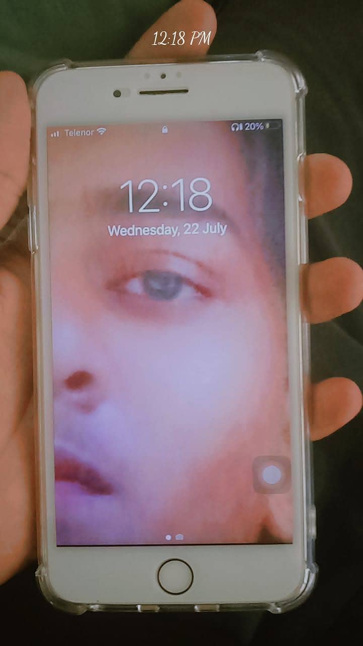 Apple iPhone 7 Plus 1