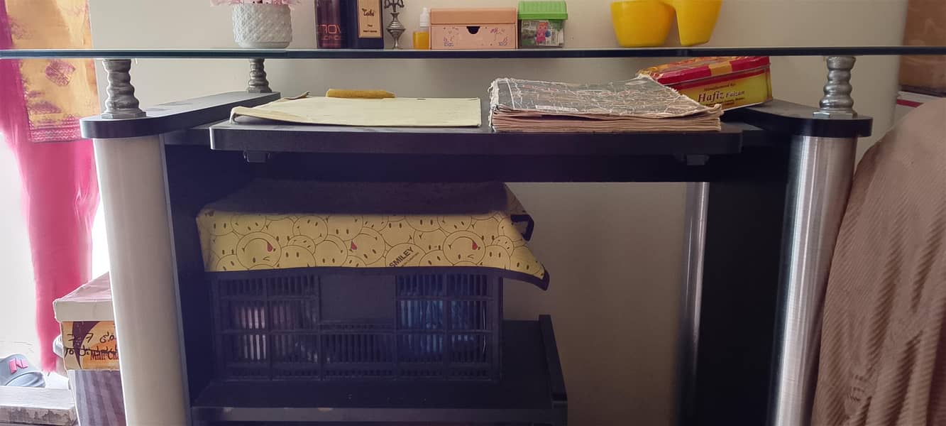COMPUTER Table 2