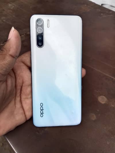 OPPO F15