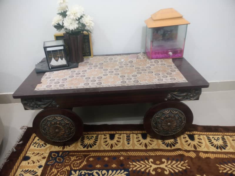 5sofas with table 2