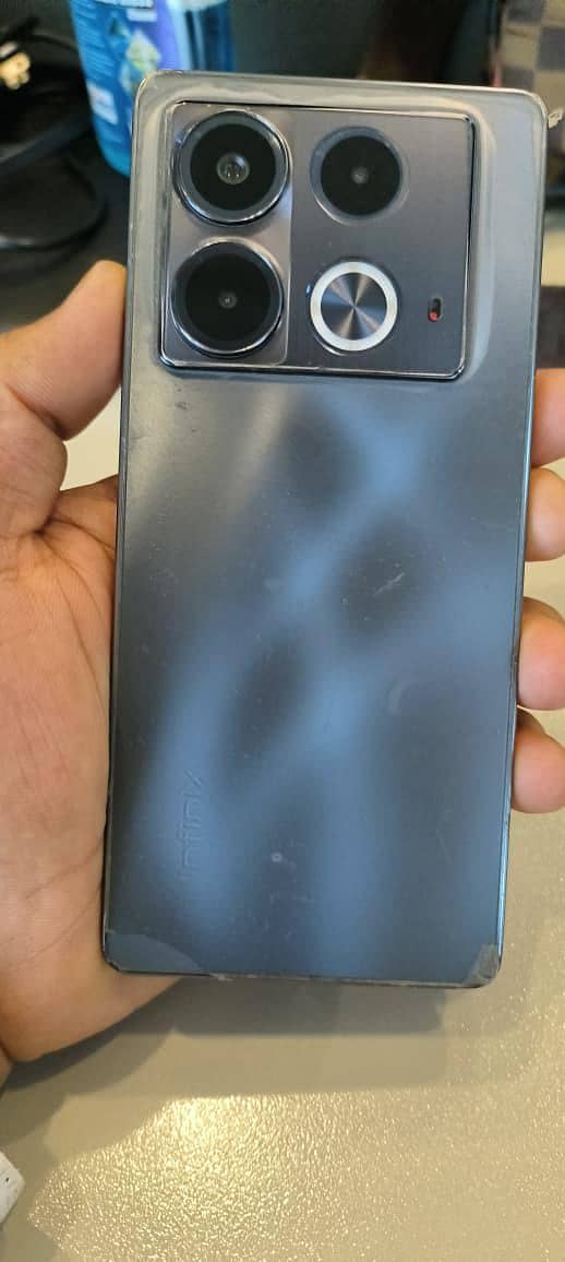 Infinix Note 40 1