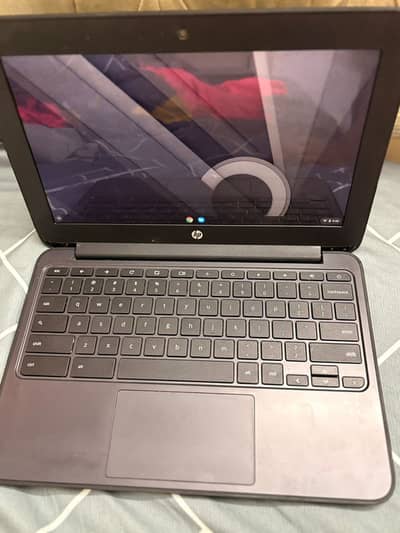 HP Chromebook 11 G5 EE Touchscreen – 4GB RAM / 16GB Storage