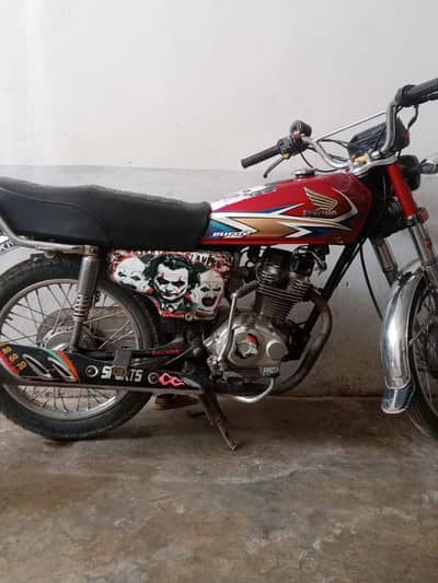 Honda 125 2019 model urgently sale 03418889374
