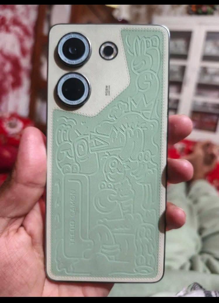 Tecno CAMON 20 2