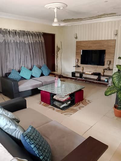 Darakshan Villa Proper Sea Facing House For Sale