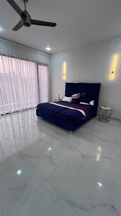 500 SQ YD SLIGHTLY USED ULTRA-LUXURY CORNER BUNGALOW FOR RENT IN DHA PHASE 8, KARACHI