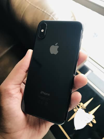 Apple iPhone XS
