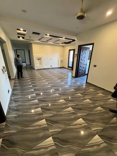 WELL-MAINTAINED 500 SQ YD 6-BEDROOM BUNGALOW WITH BASEMENT FOR RENT IN DHA PHASE 5, KARACHI