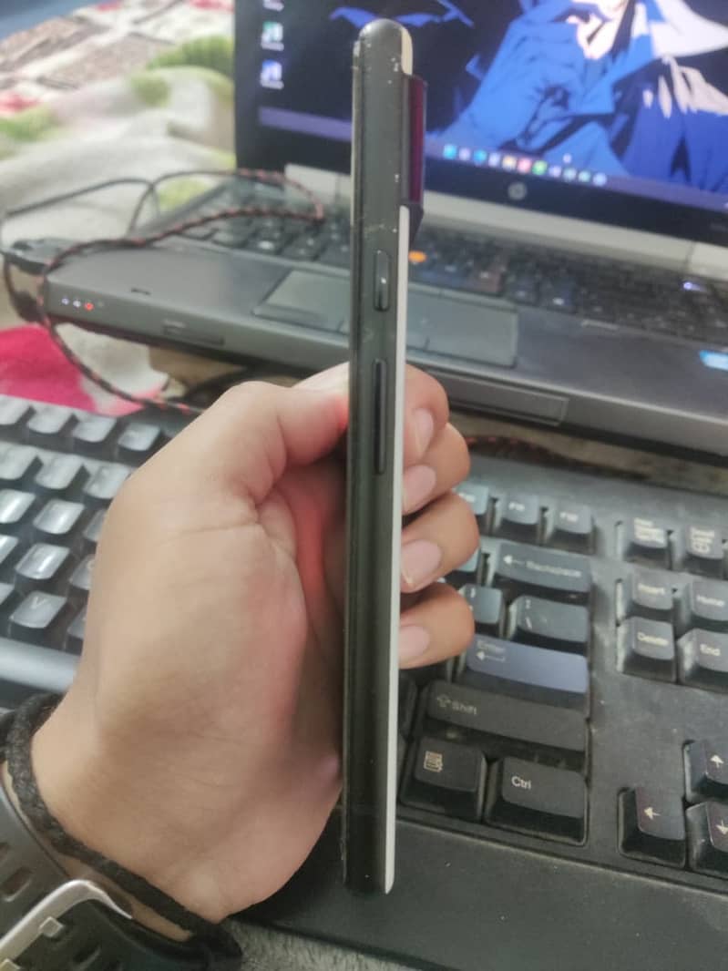 Google Pixel 6 5