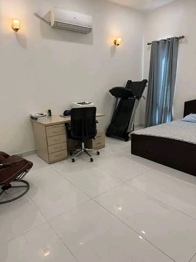 ULTRA-MODERN 500 SQ YD LUXURY BUNGALOW FOR RENT IN DHA PHASE 6, KARACHI