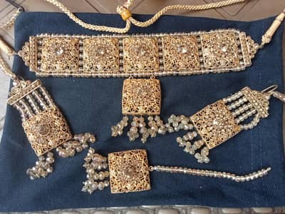 Perfect condition like new jewelry for sale