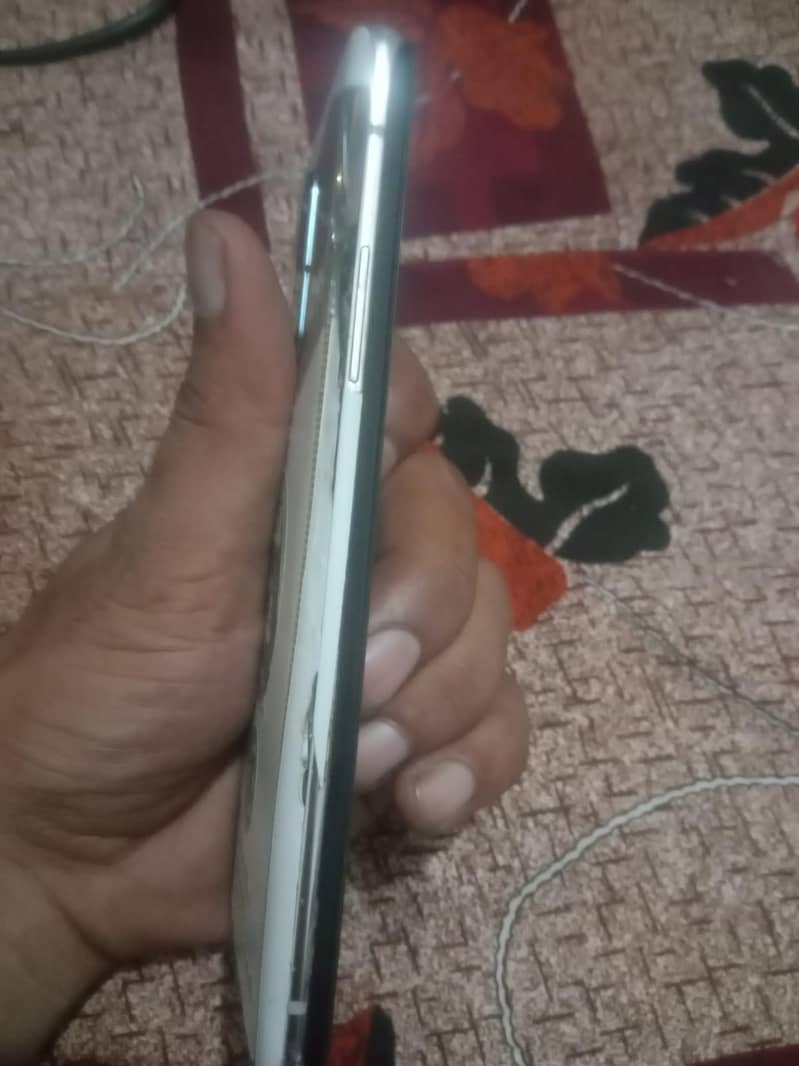 One Plus 8 4