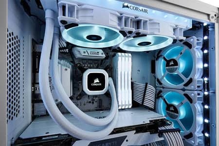 Corsair H100i ice cue Hydro Available in Lush  Good temps controL