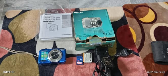 best for pic and video with box and with manual and charger