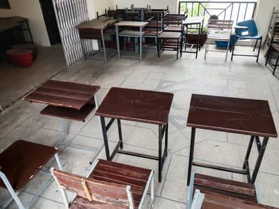 Class Room Chairs & Tables