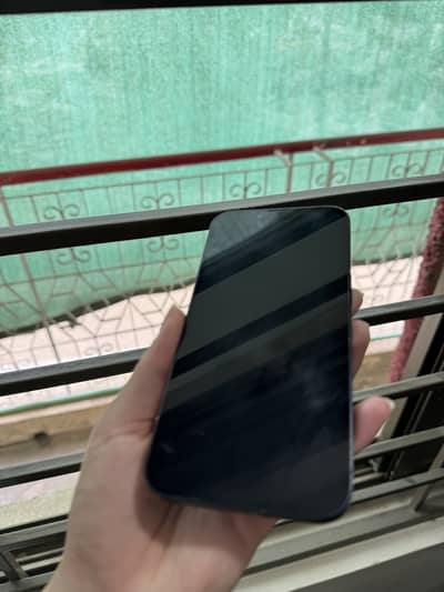 iPhone 13 Midnight 128GB (Non-PTA) – 100% Functional / Back Glass Cra