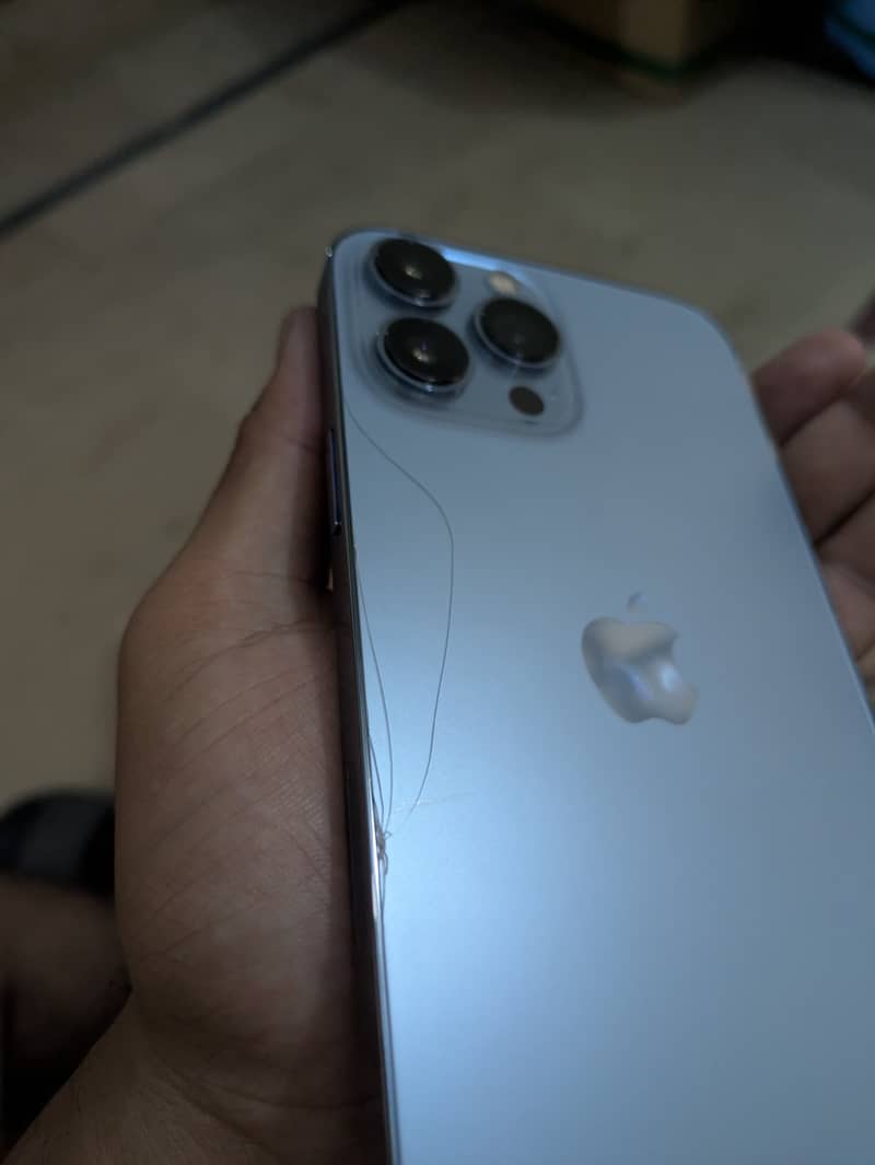 Apple iPhone 13 Pro Max 7