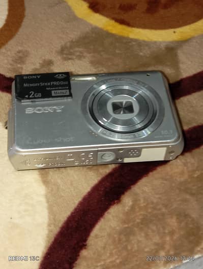 best for video and pic no box and with cover and charger