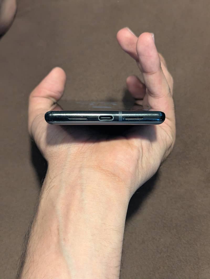 Google Pixel 6 Pro 2