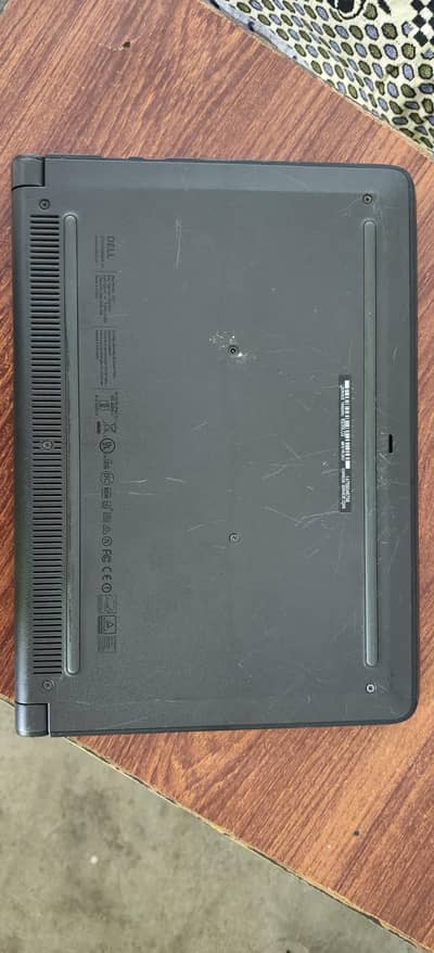 dell Chromebook for sale. 4gb ram 32gb storage.