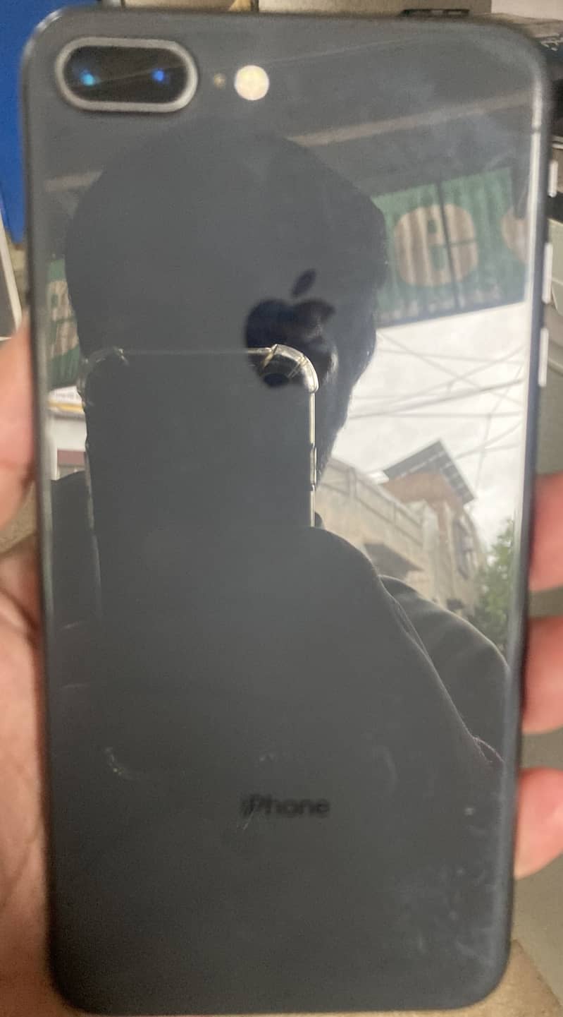iphone 8 Plus 1