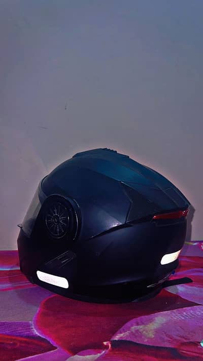 Flip up helmet For Salee Imported from china