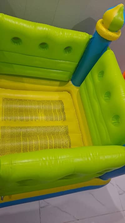 Kids jumping castle